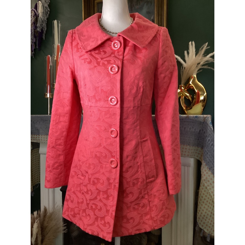 Neiman Marcus Exclusive Coral Pink Paisley Jacquard Button Front Coat XS Womens